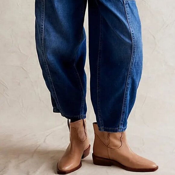 Free People Sunday Saloon Ankle Boots in Tan NEW Size 8 - Picture 1 of 13